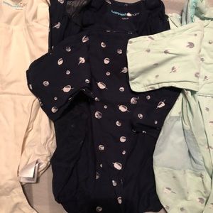 Lot of 2 snoo swaddles - S